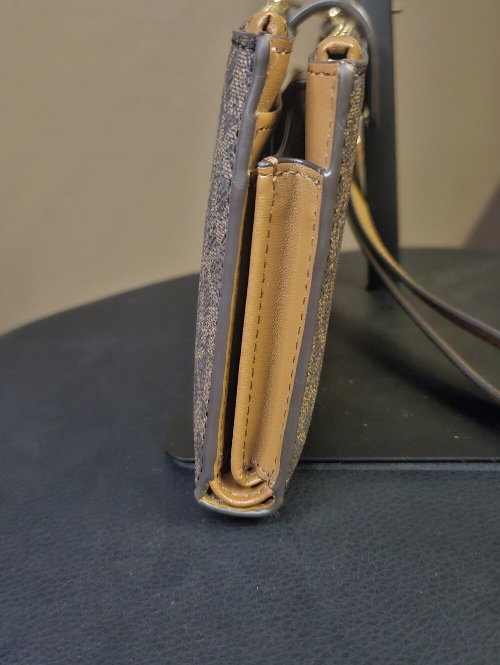 Michael Kors Jet Set Double Zip Wristlet Phone Wallet - Picture 7 of 14